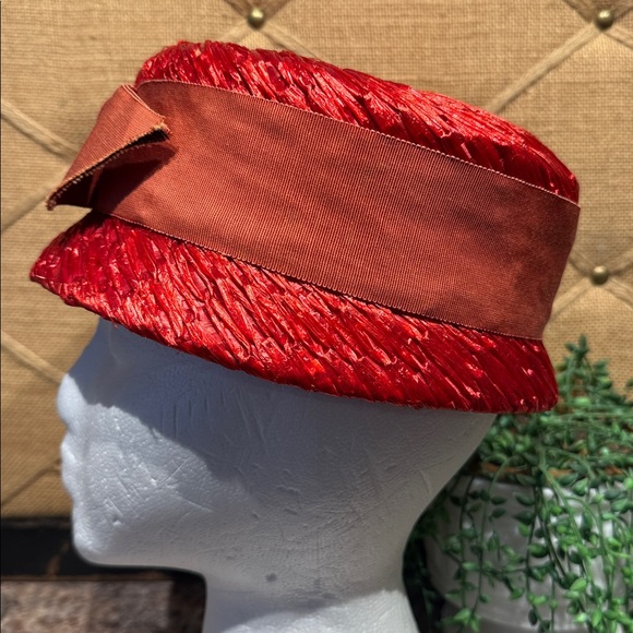 Vintage Red Fisk Hat - Picture 2 of 9